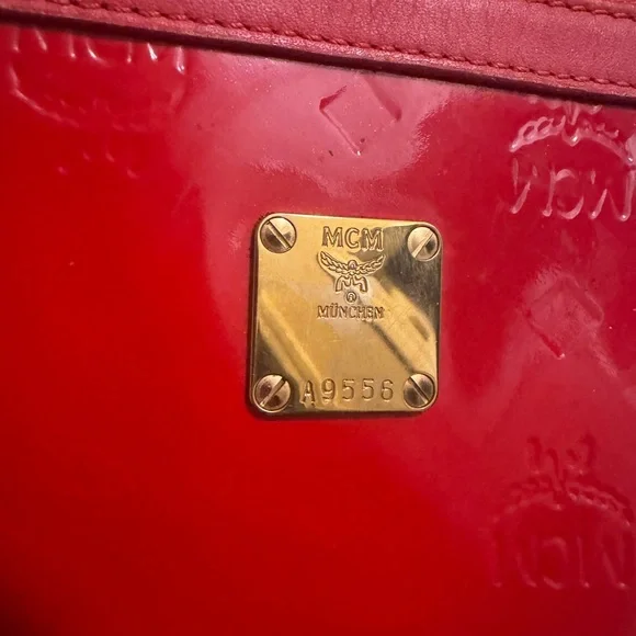 MCM Patent Leather Shoulder/Crossbody - Picture 3 of 16